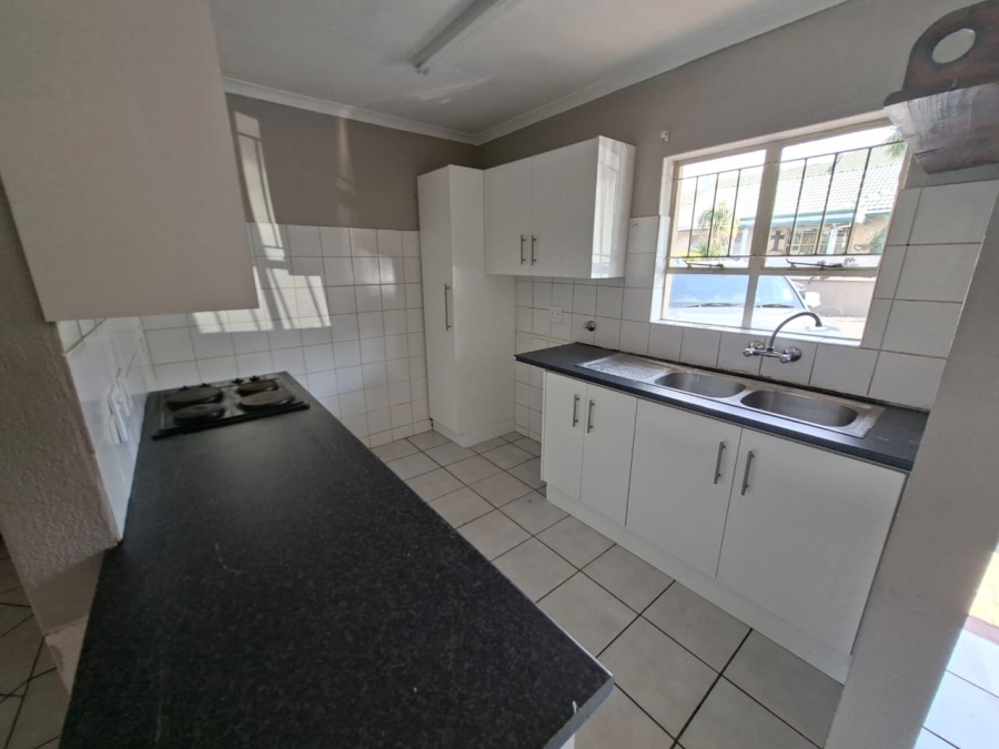 3 Bedroom Property for Sale in Geelhoutpark North West